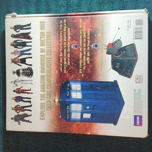 Doctor who: the complete visual collection book - Picture 2 of 8